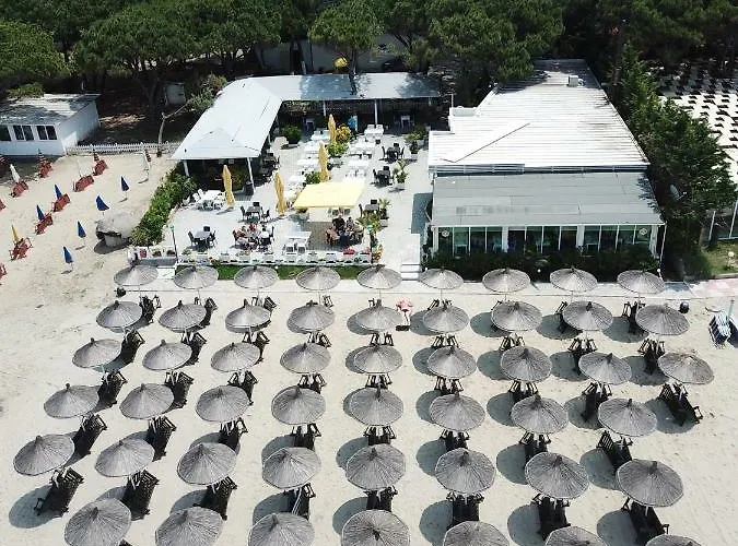 Hotel Monaco & Garden 3*