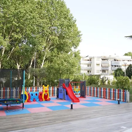 Monaco & Garden