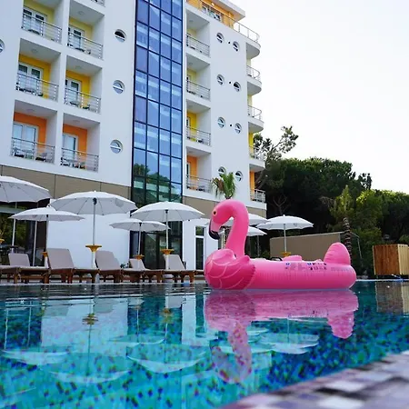 Hotell Monaco & Garden