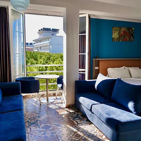 Hotell Monaco & Garden